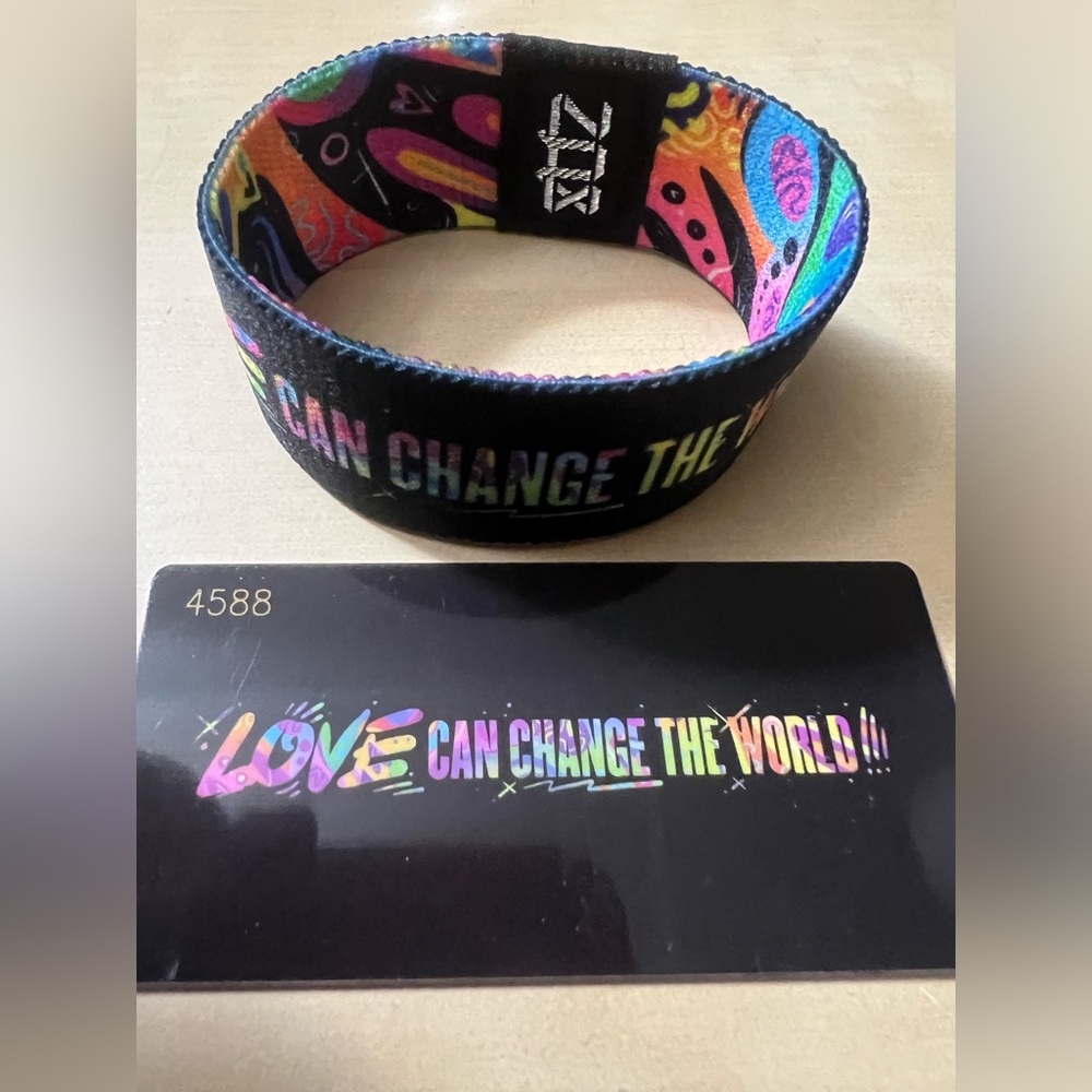 Limited Edition- ZOX Band : Love can change the World
